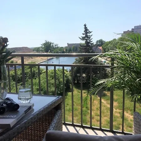 165m2, 500m Od Starowki Апартаменты