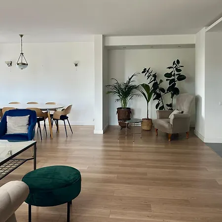 165m2, 500m Od Starowki *