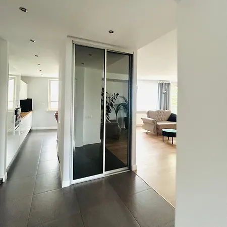 Διαμέρισμα 165m2, 500m Od Starowki *