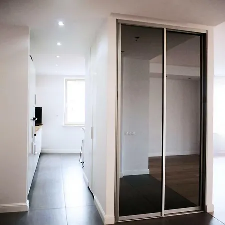 165m2, 500m Od Starowki