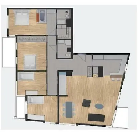 Διαμέρισμα 165m2, 500m Od Starowki