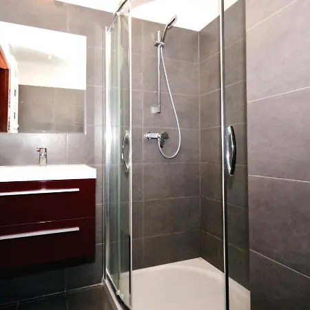 165m2, 500m Od Starowki Appartamento